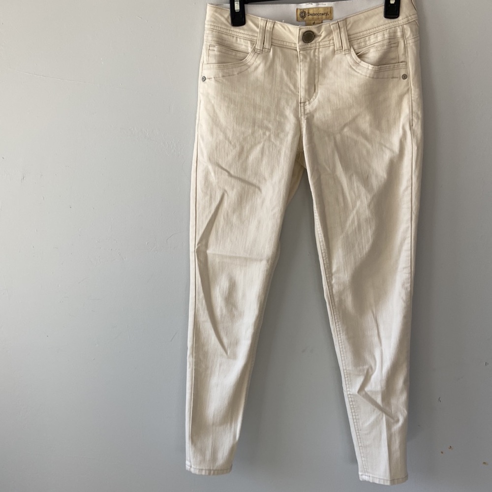 Democracy khaki pants with “Ab” technology